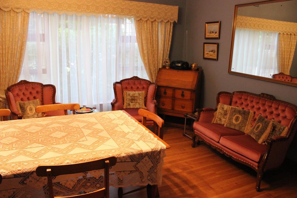 Smuts Ave. Guest Rooms Германус Екстер'єр фото